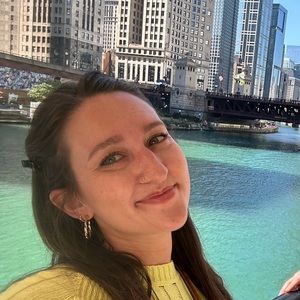 Meet your Posher, Jade